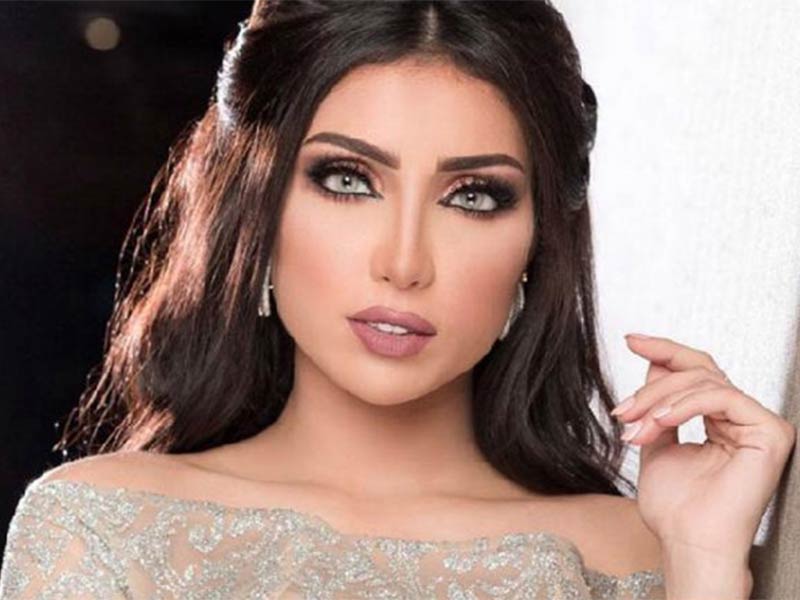 تسريب فيديو صادم لدنيا بطمة أثناء وضع المكياج.. اضغط للمشاهدة